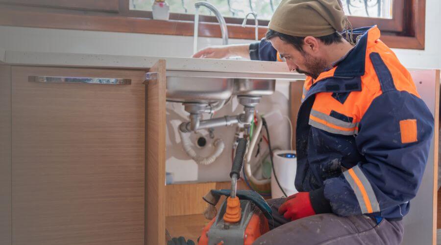 Local annual plumbing maintenance in Longville, LA